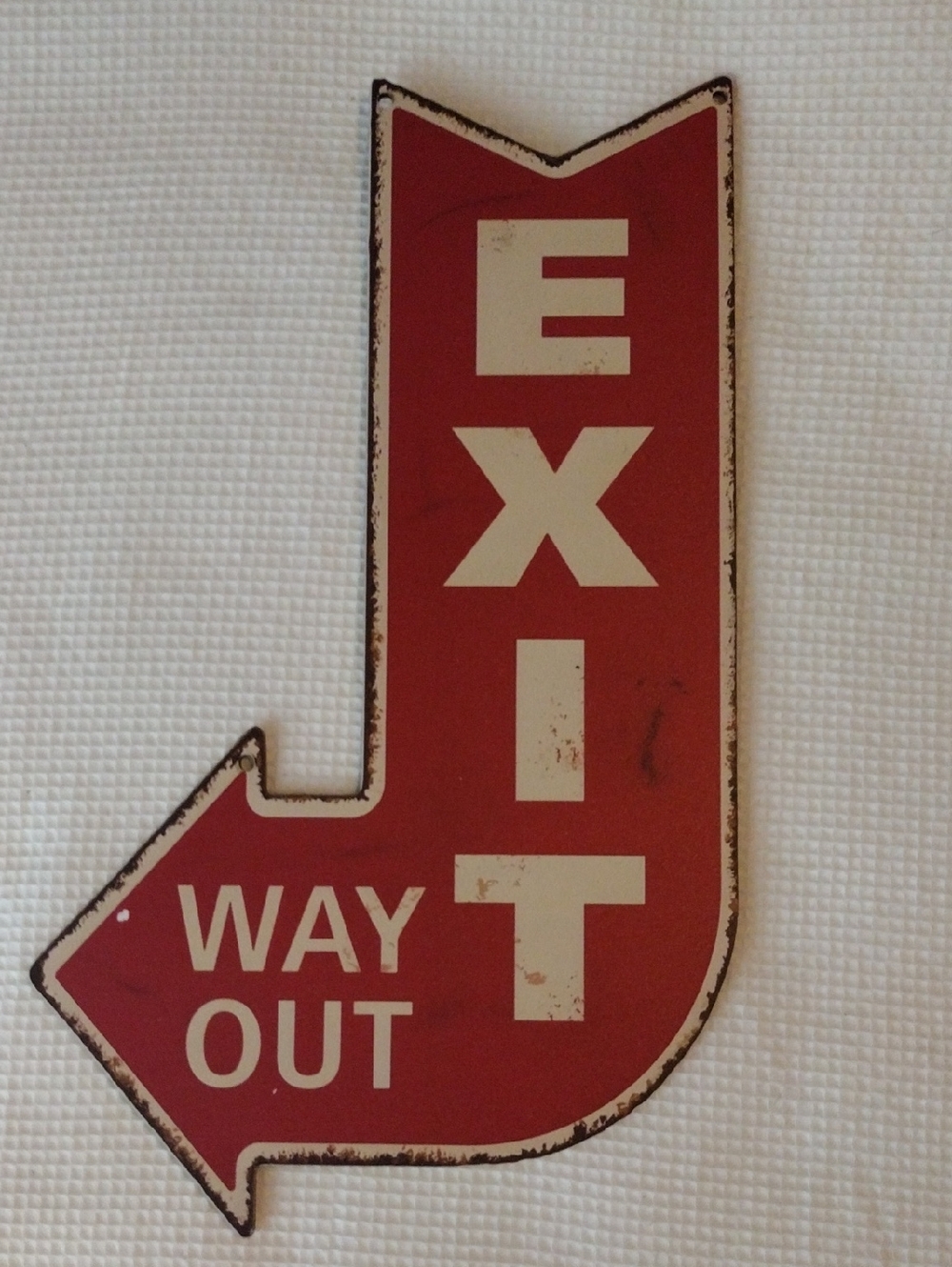 6X10",Wooden Red Vintage-Style "EXIT WAY OUT" Arrow Sign